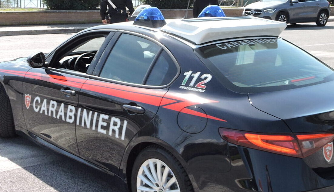 A seguito di minacce per un debito di droga un 16enne è stato arrestato dai carabinieri di Subiaco in provincia di Roma