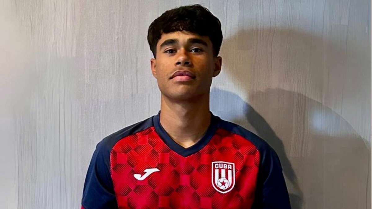 Il centrocampista del Latina Diego Catatus ha ricevuto la convocazione di Cuba per il Mondiale U20 che si terrà dal 27 settembre al 19 ottobre. La sua nazionale è stata inserita nel Gruppo D con Argentina, Australia e Italia. Lo scontro con gli azzurrini è previsto per l'1 ottobre. Sarà la seconda partita. Qui con la maglia della nazionale cubana con cui ha giocato sette partite