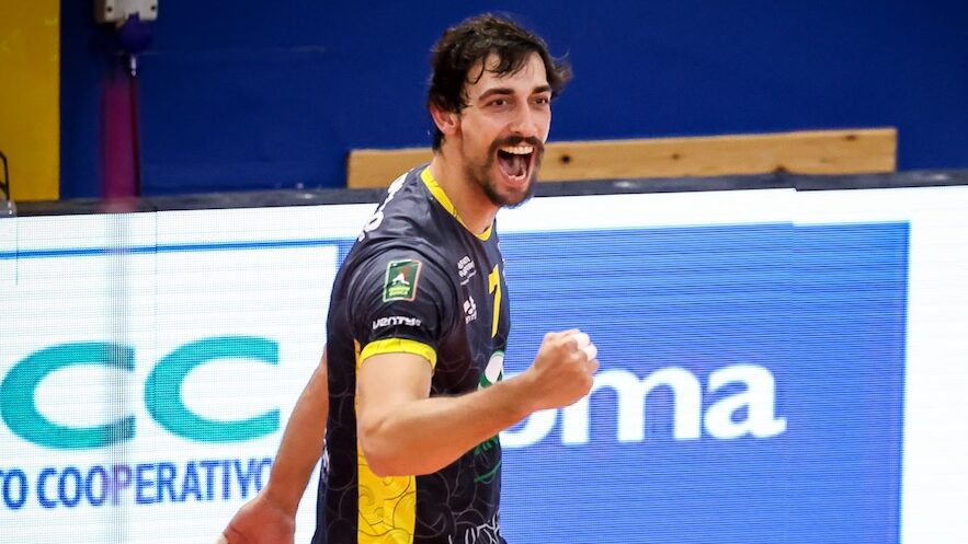 Torna sul taraflex per la 2^ giornata il campionato di A3 di pallavolo maschile. Prima trasferta per Sabaudia che farà visita a Napoli. A presentare il match è il centrale della formazione pontina Enrico Pilotto che ha segnato 15 punti all'esordio contro Terni
