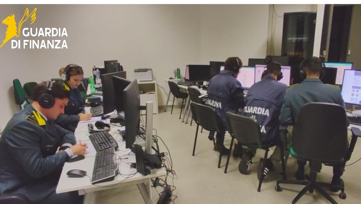 La Guardia di Finanza ha eseguito 4 misure cautelari a Cisterna di Latina. Sono finiti agli arresti domiciliari un consigliere e un dirigente