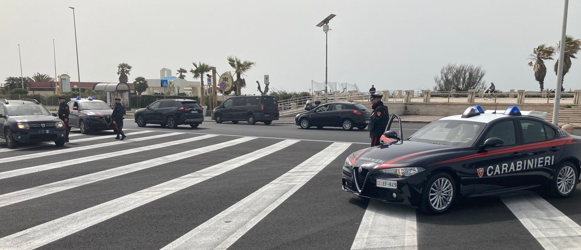 Numerosi controlli die carabinieri nelle giornate di Pasqua e pasquetta sul litorale romano a partire da Ostia