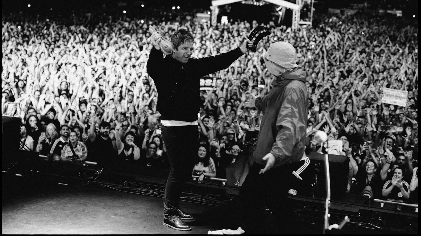 Liam Gallagher uno dei due fondatori degli Oasis annuncia due concerti a Roma nell'estate 2027: Tutto quello che c'è da sapere