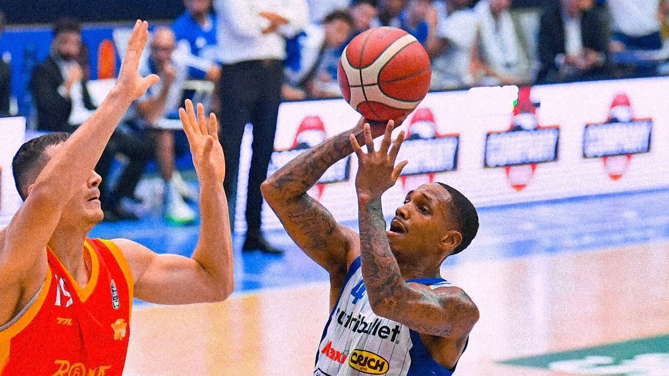 Comincia con una sconfitta di 15 punti l'avventura nella serie A1 di basket della BC Roma, sconfitta in trasferta da Treviso