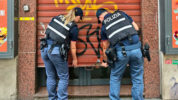 La polizia di Stato ha tenuto sotto osservazione i quartieri Esquilino e Viminale con un'attività di controllo che ha portato a sei arresti