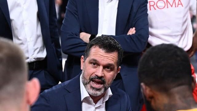 La BC Roma si prepara all'esordio casalingo contro Tortona con l'obiettivo del primo successo. Nel frattempo arriva Olynyk
