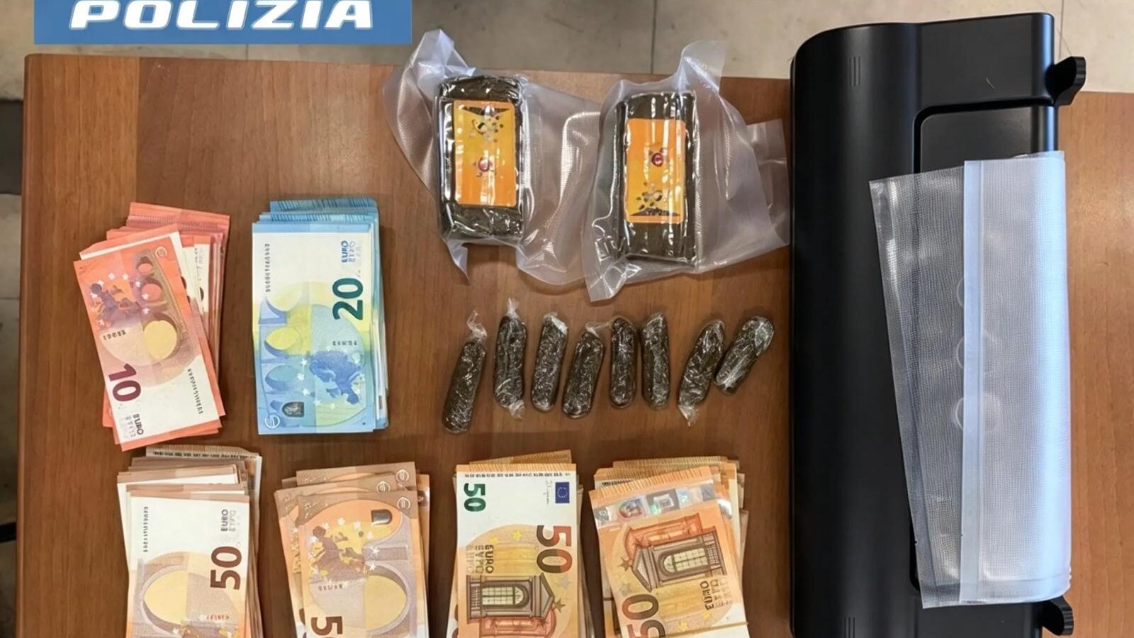 Controlli interfoze a San Basilio: sei arresti e circa 19.000 euro in contanti sequestrati da polizia, carabinieri e Guardi di Finanza